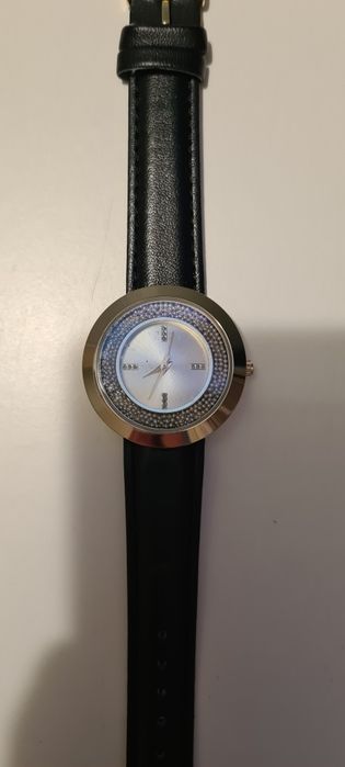 Zegarek damski na pasku