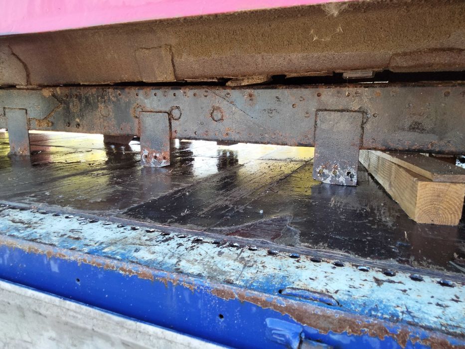 Самосвальне кузово