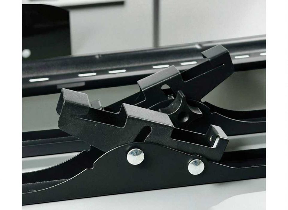 Настенное крепление для телевизора HT-003 32"-70", наклонный кронштейн