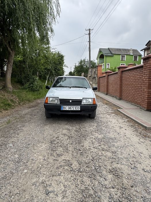 Продам ВАЗ 21099