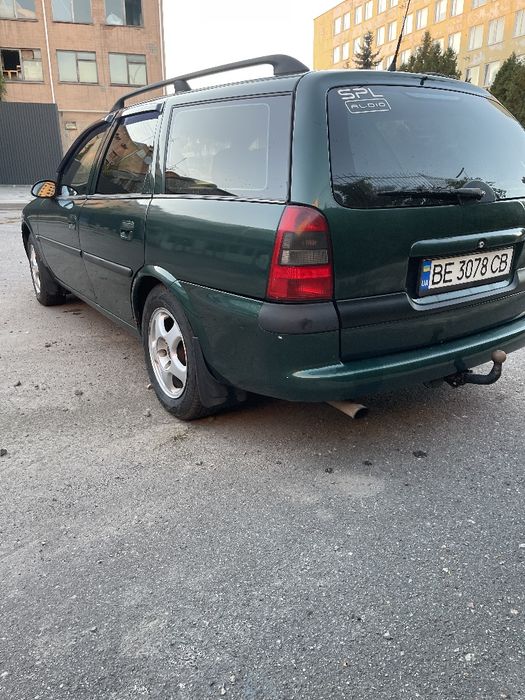 Продаж Opel Vectra 1998р