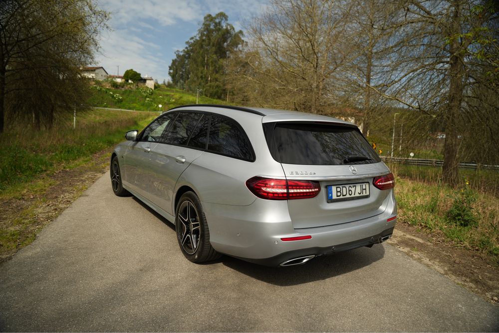 Mercedes Benz E300De IVA Dedutivel