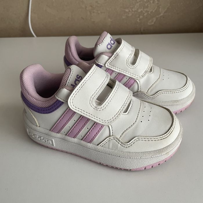 Кросівки дитячі