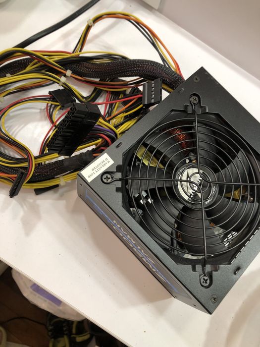 Мощный Топовый блок питания Zalman ZM500-LE 500w блок питания 500 ватт