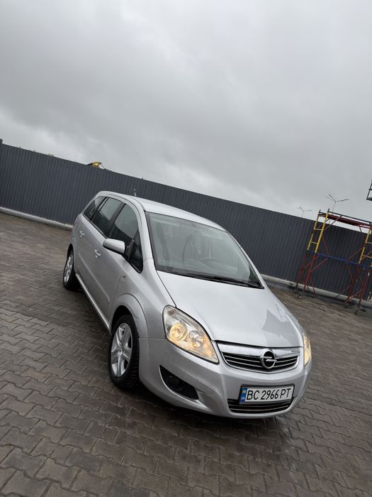 Opel Zafira 1.7 tdi , 2010 рік