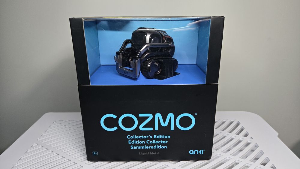 Anki Cozmo (Collector’s Edition) — полный комплект, новый АКБ