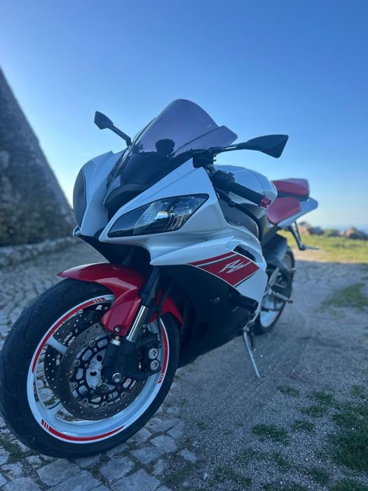 Yamaha YZF -  R6