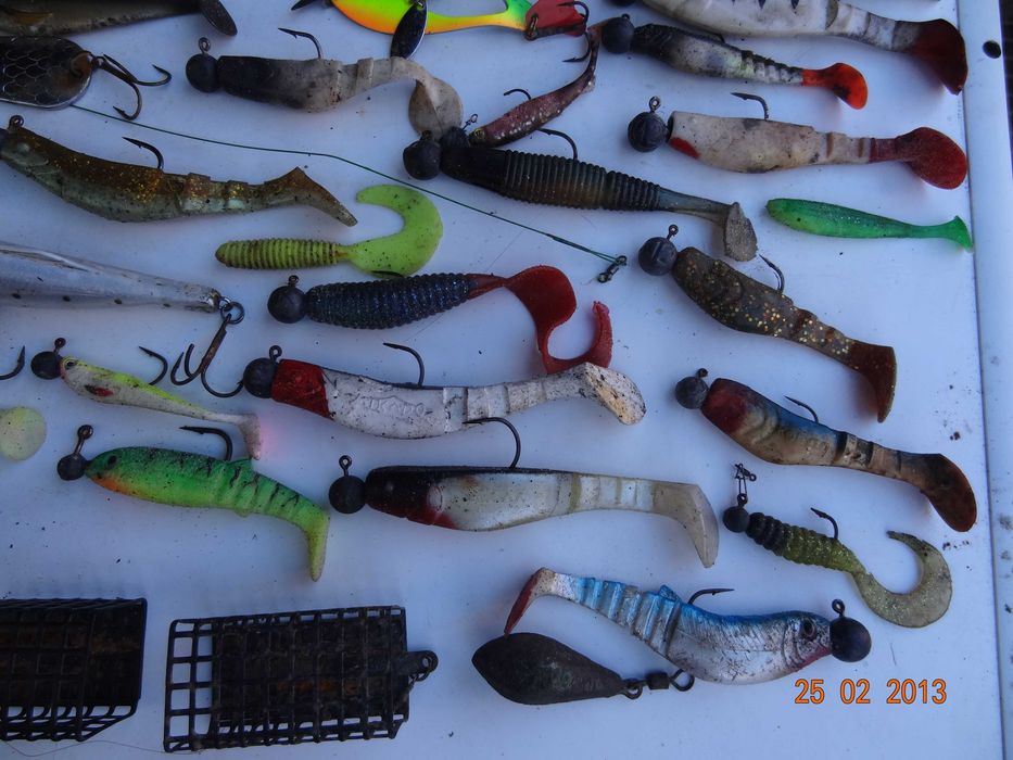 gumy uzbrojone + stalki + węgorz 35 cm