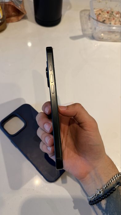 Iphone 16 pro max IMACULADOS