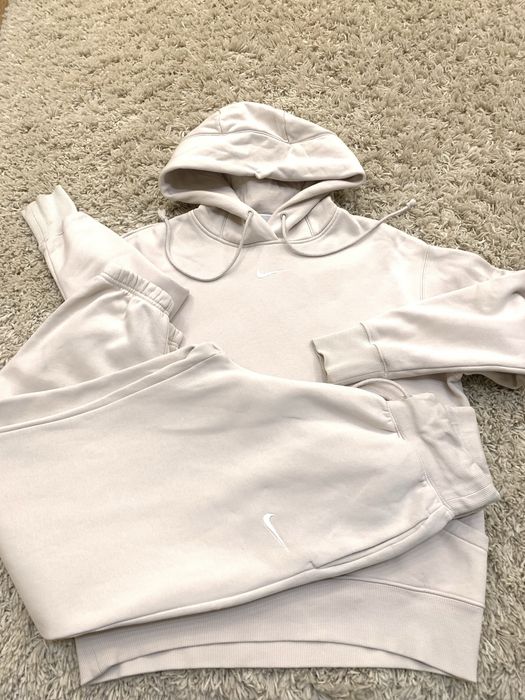 Спортивный костюм NIKE, р. XS, подойдет на S и М