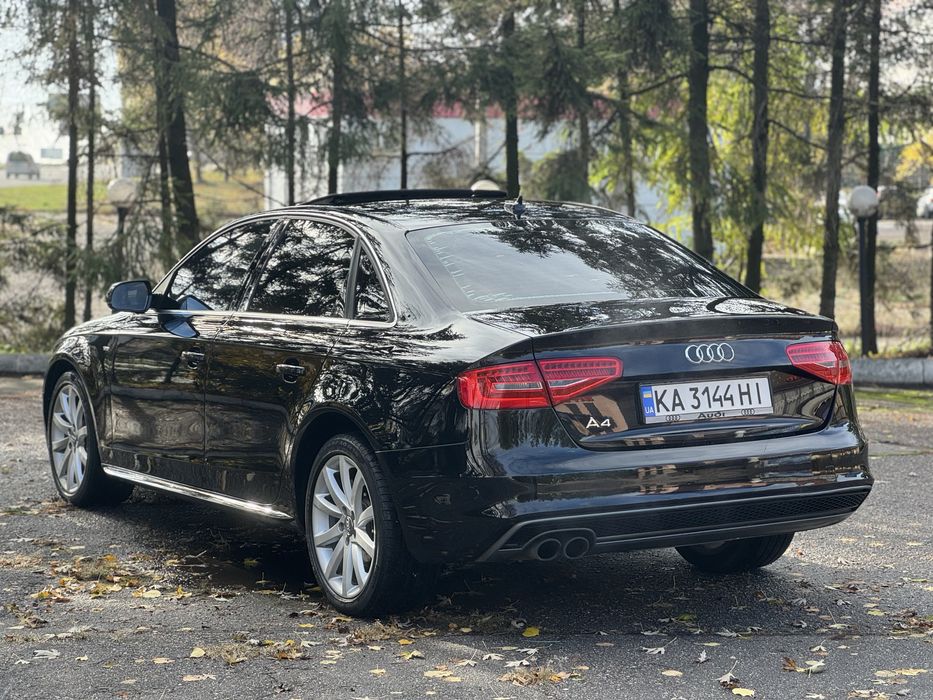 Audi A4B8 FL S-Line