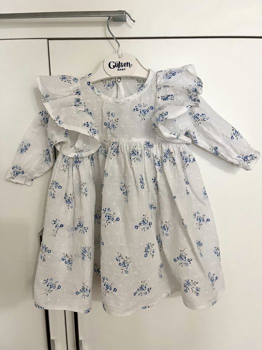 Сукня для дівчинки. Плаття