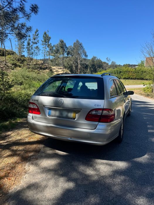 Mercedes-Benz E270 Cdi Avantgarde - 7 (5 + 2) Lugares
