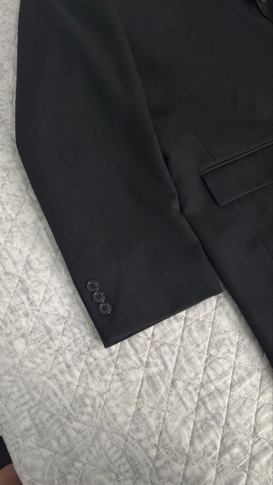 Traje Académico de Viseu – Excelente Estado – Pouco Uso