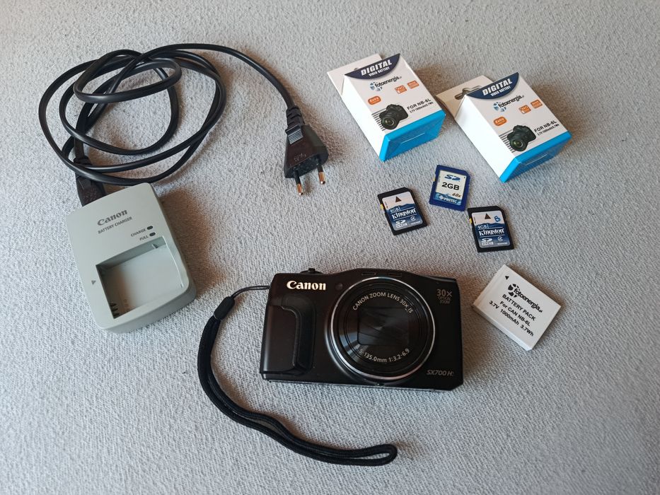 Aparat Canon Power Shot SX700 HS WiFi