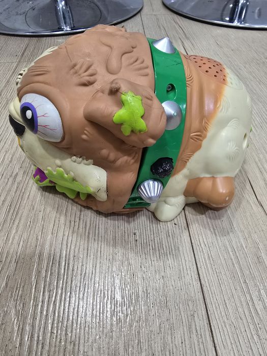 Paskudny interaktywny pies