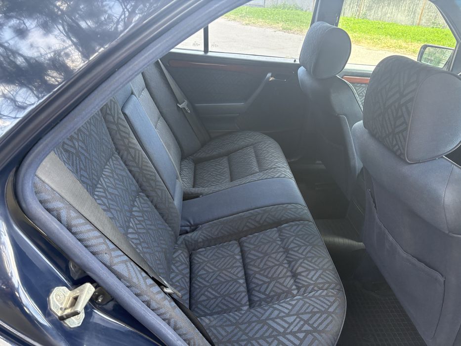 Продам МЕРСЕДЕС W202 дизель