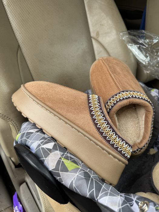 Угги ботинки уггі з хутром черевики 37,5-38