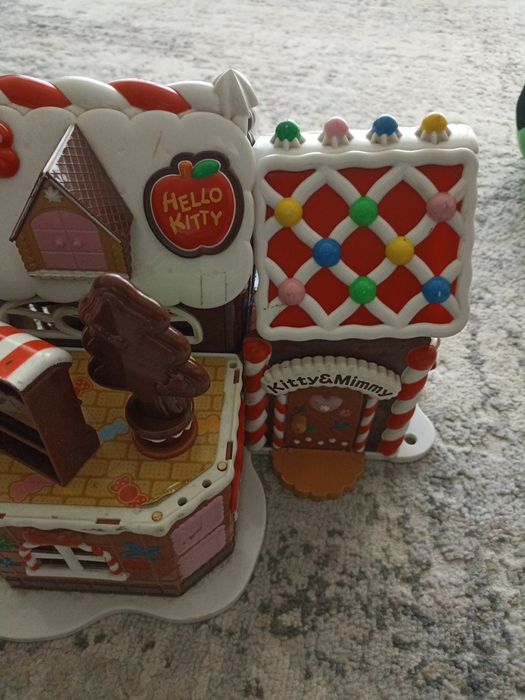 Casinha antiga hello Kitty