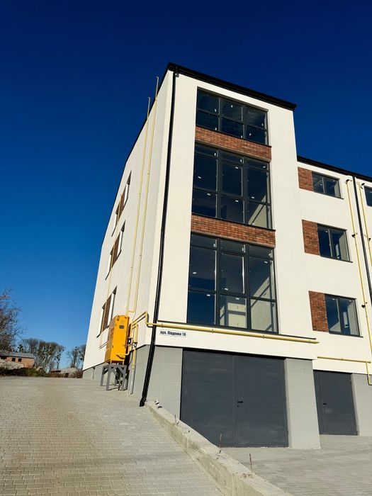 Продаж 2 к + кухня вітальня квартири в смт Запитів БЕЗ КОМІСІЇ. єОселя