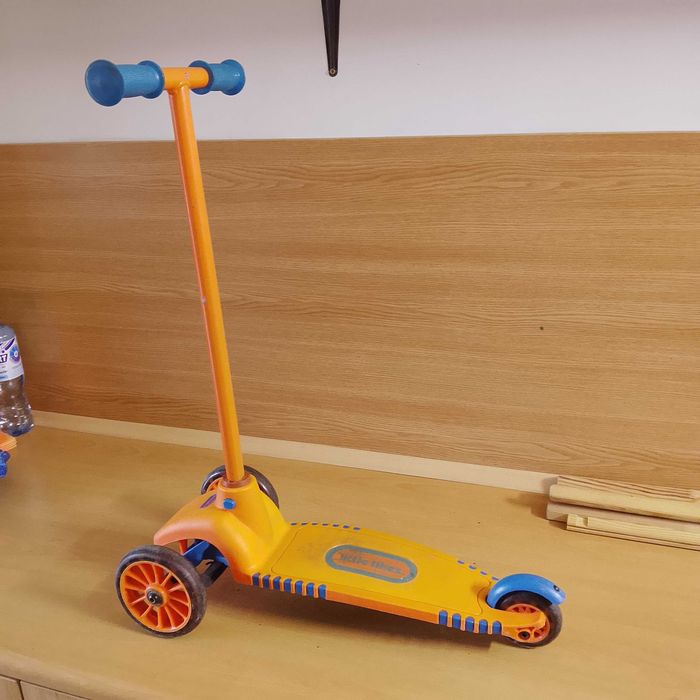 Hulajnoga Little tikes