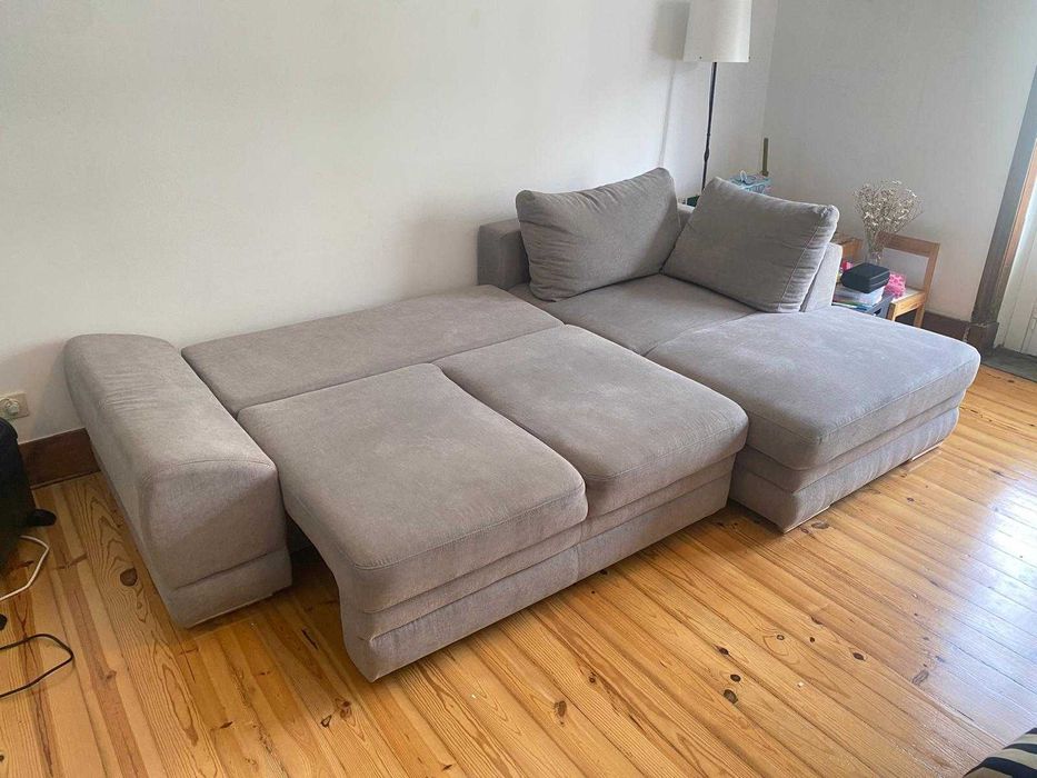 Sofá - cama com arrumação!