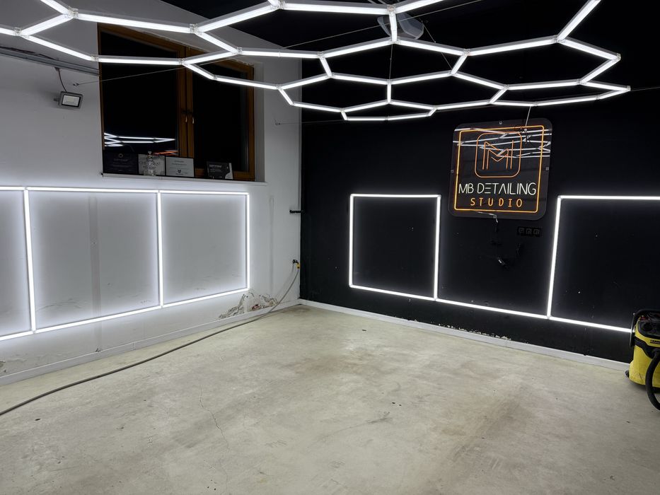 Oświetlenie garażowe detailingowe