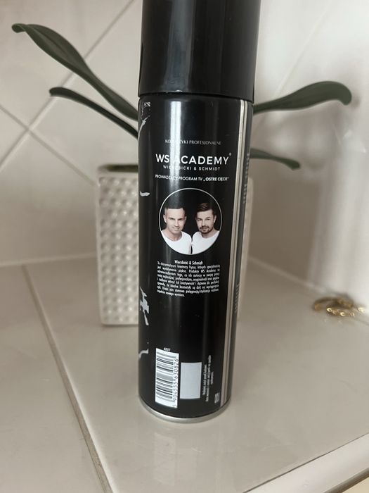 Lakier do wlosów  Wierzbicki &schmidt WS Academy profesjonalny 2 szt
