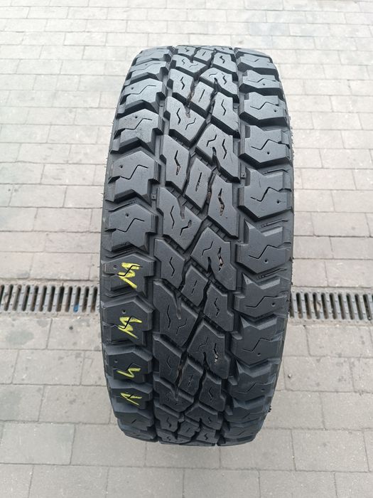 265/70R17  Cooper Discoverer S/T MAXX