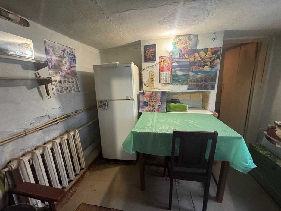 Продаю домик в Р. Урочище возле реки ост.АТБ и1