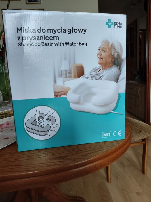 Miska do mycia głowy z prysznicem
