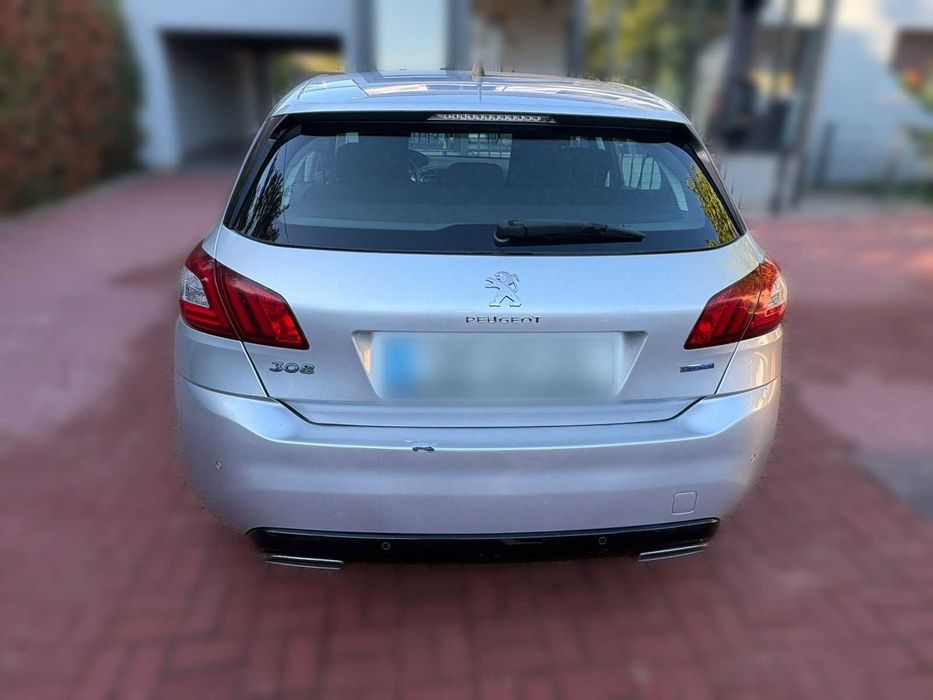 Peugeot 308 1.6 BlueHDi 120 cv – 2015