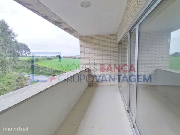 Apartamento T3 C/Varanda - Maia