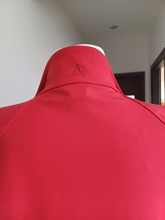 Burgundowa bluza na zamek narciarska rozm 40/42.