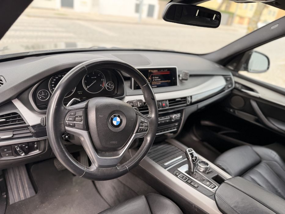 BMW X5 30d X Drive 7 Lugares - Nacional