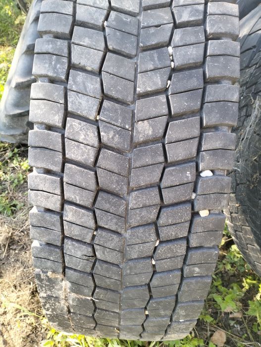 Opony 315/80R22.5 Aufine