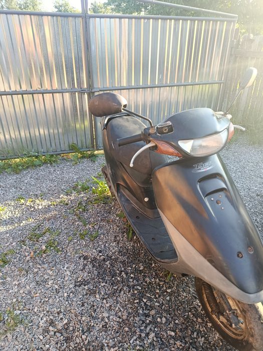 Продам скутер Honda Tact під відновлення або на запчастини (не на ходу)