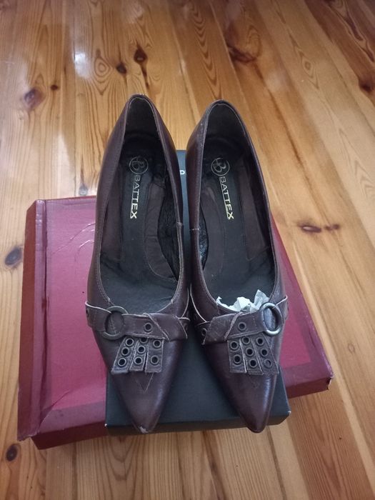 Buty brązowe  rozmiar 37