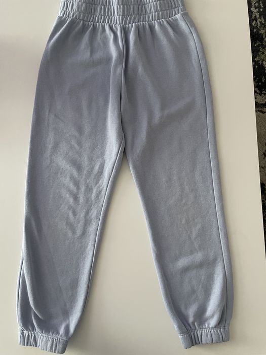 Jasno-niebieski dres