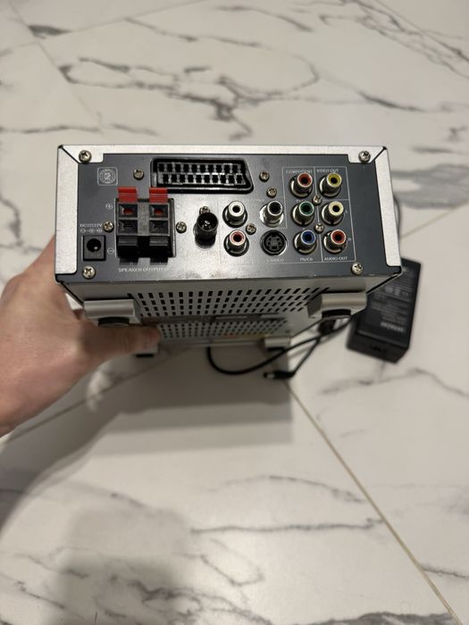 Музичний центр / DVD-програвач Hitachi AX-M910