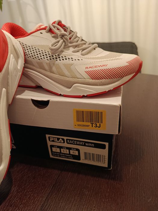 FILA Raceway Energized rozmiar 41, długość wkładki25.7cm
