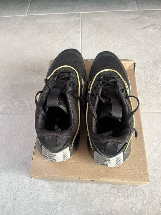 Adidas own the game 3 IF4566 14US 48.5