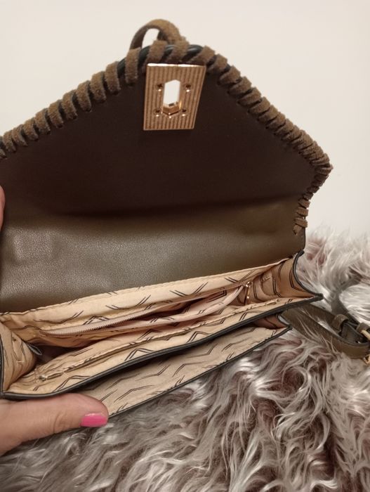 Torebka damska listonoszka