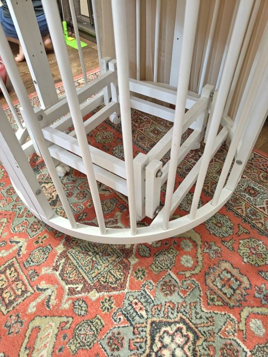 Овальная кроватка трансформер