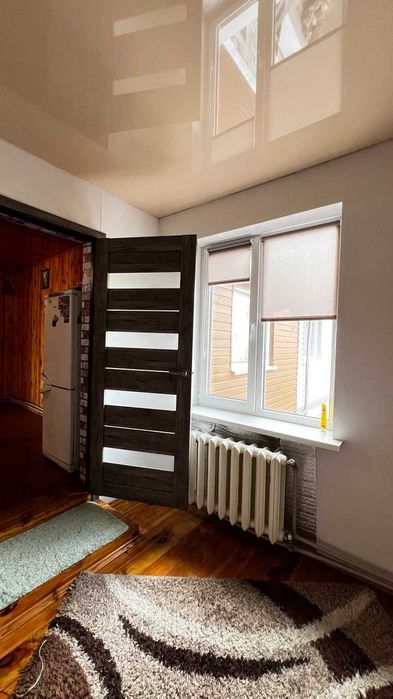 Продам половину будинку на Богунії, овремий двір! Без Комісії!