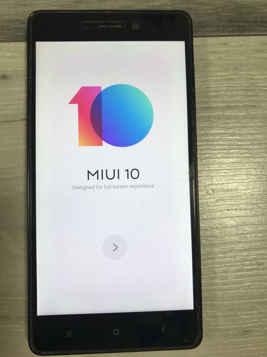 Телефон Redmi 3S.    .