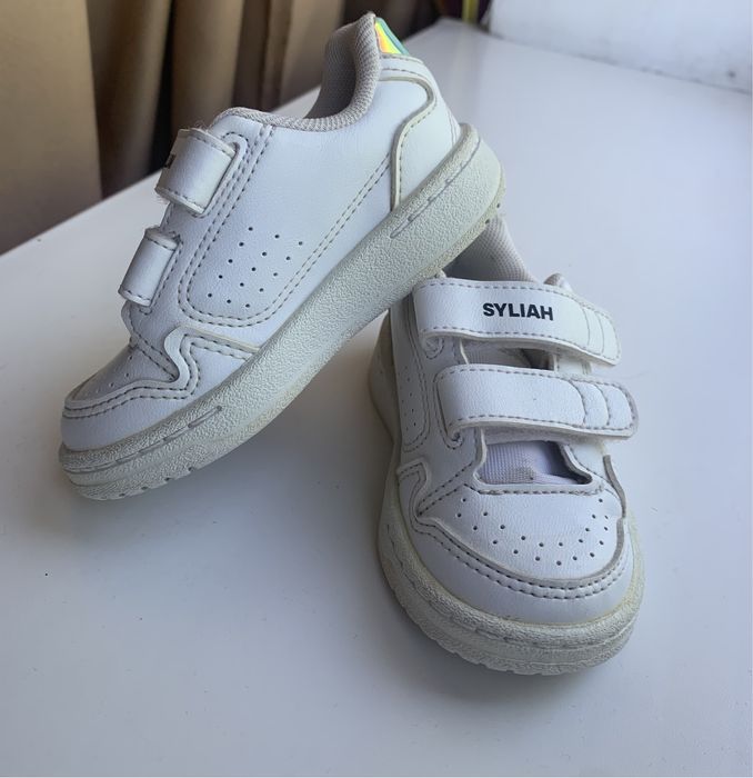 Дитячі кросівки Adidas