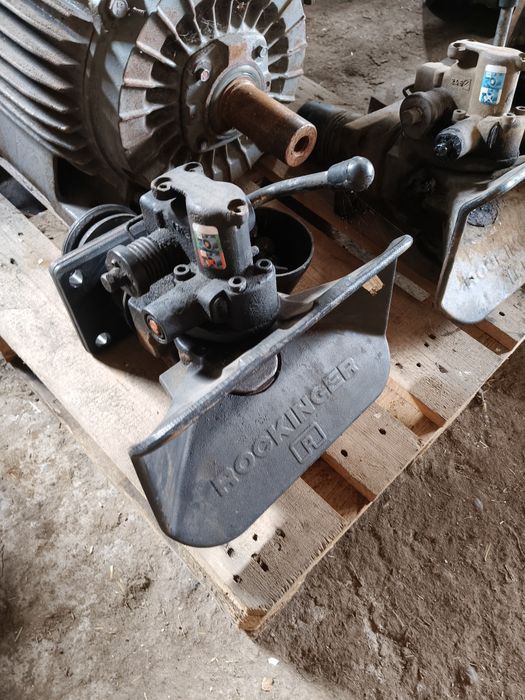 Hak, sprzęg, zaczep automatyczny ,Rockinger