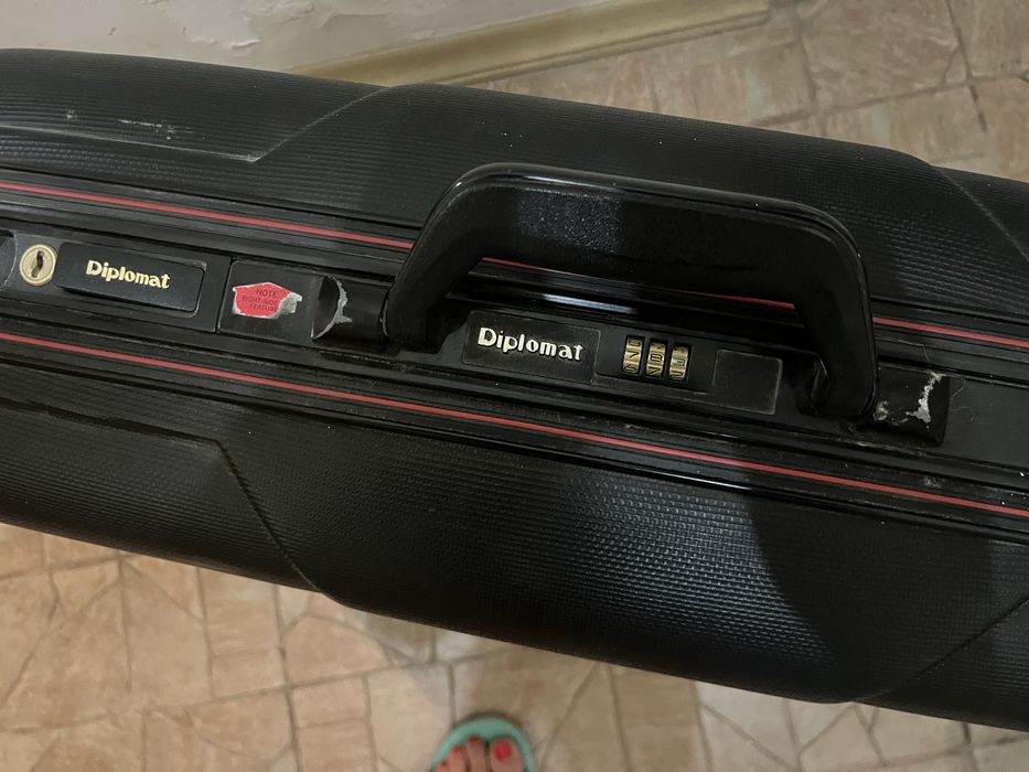 Чемодан Diplomat !