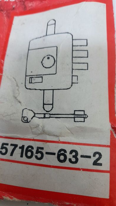 Fechadura Cisa de 3 trancas com acessórios